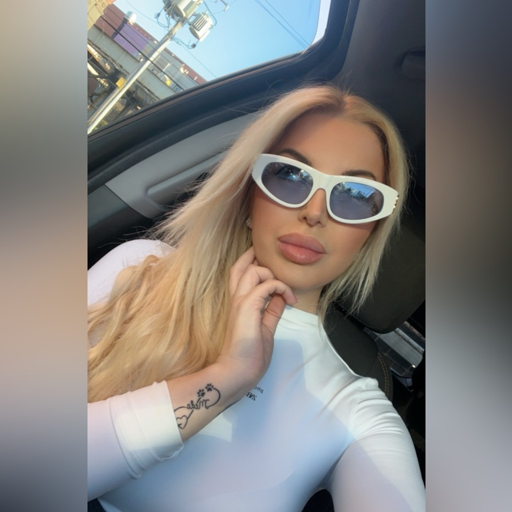 Balenciaga sunglasses 😎😎😎